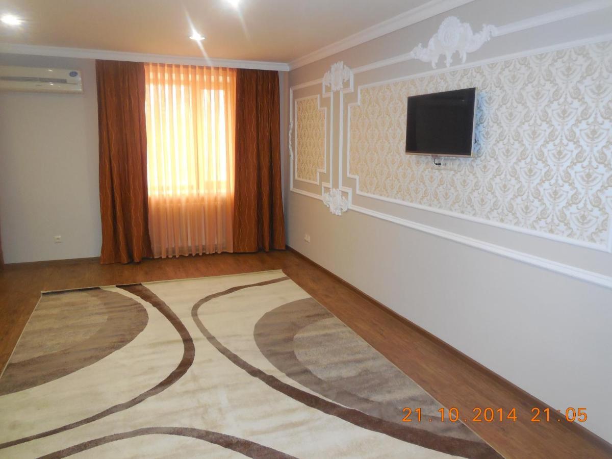 Sky Luxe Hotel Astana Exterior foto